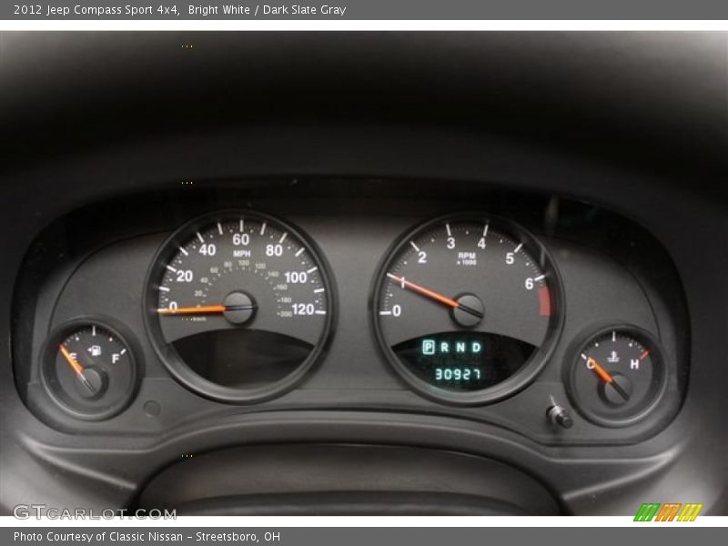Bright White / Dark Slate Gray 2012 Jeep Compass Sport 4x4
