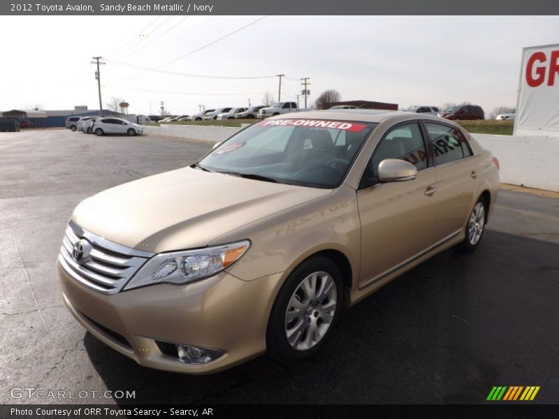 Sandy Beach Metallic / Ivory 2012 Toyota Avalon