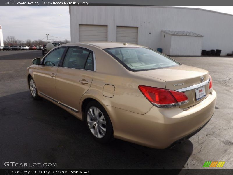 Sandy Beach Metallic / Ivory 2012 Toyota Avalon