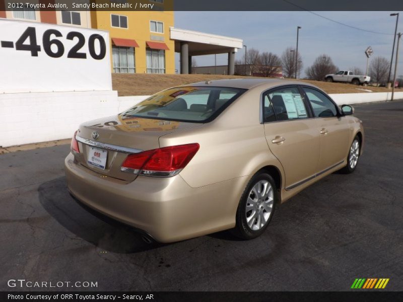 Sandy Beach Metallic / Ivory 2012 Toyota Avalon