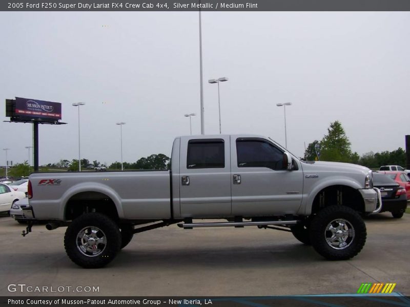 Silver Metallic / Medium Flint 2005 Ford F250 Super Duty Lariat FX4 Crew Cab 4x4