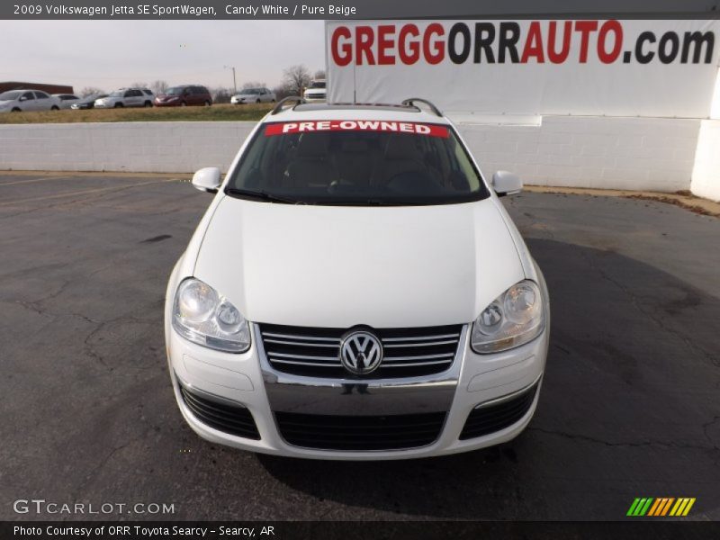 Candy White / Pure Beige 2009 Volkswagen Jetta SE SportWagen
