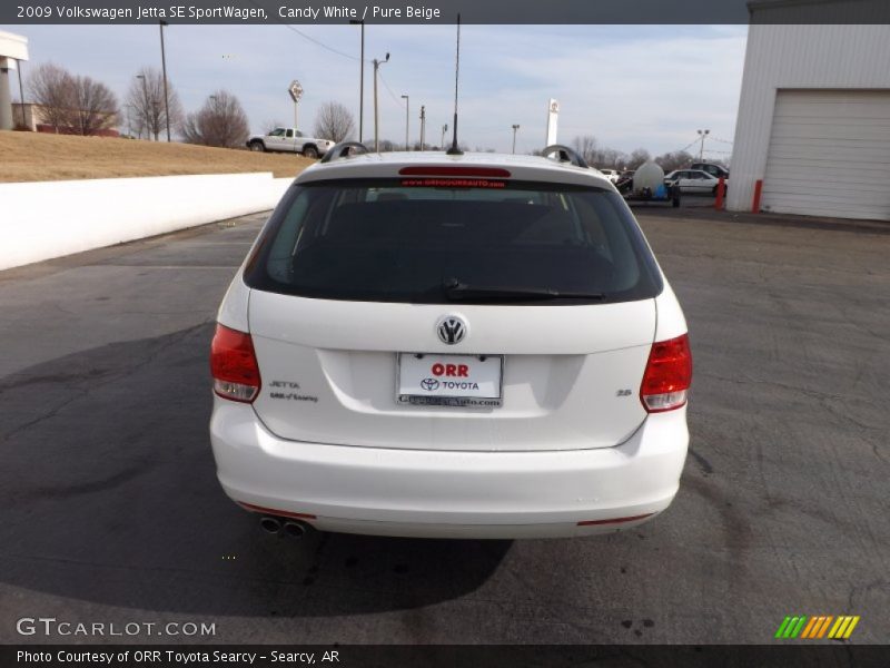 Candy White / Pure Beige 2009 Volkswagen Jetta SE SportWagen