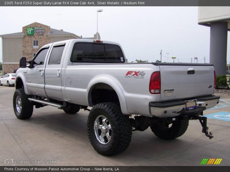 Silver Metallic / Medium Flint 2005 Ford F250 Super Duty Lariat FX4 Crew Cab 4x4