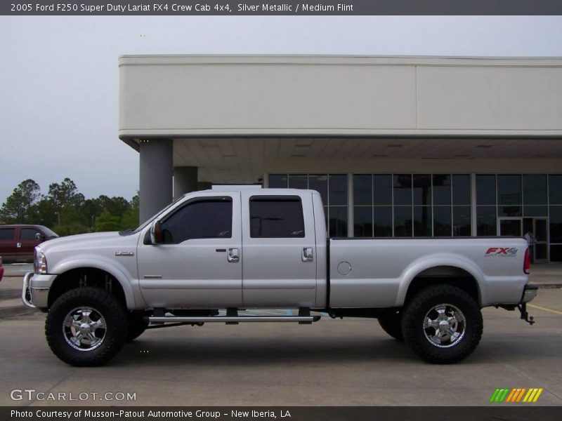 Silver Metallic / Medium Flint 2005 Ford F250 Super Duty Lariat FX4 Crew Cab 4x4