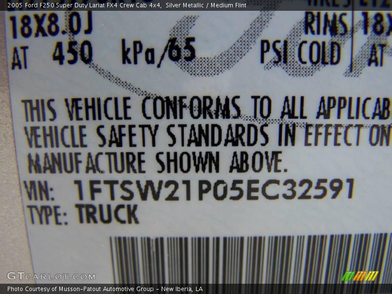 Silver Metallic / Medium Flint 2005 Ford F250 Super Duty Lariat FX4 Crew Cab 4x4