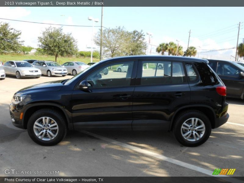 Deep Black Metallic / Black 2013 Volkswagen Tiguan S