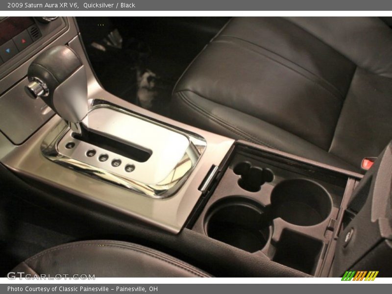Quicksilver / Black 2009 Saturn Aura XR V6