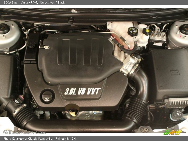 Quicksilver / Black 2009 Saturn Aura XR V6
