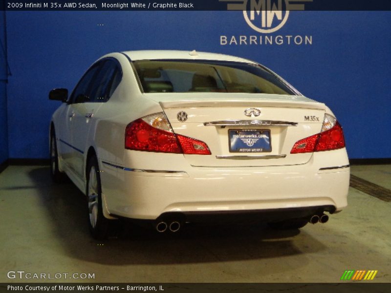 Moonlight White / Graphite Black 2009 Infiniti M 35x AWD Sedan
