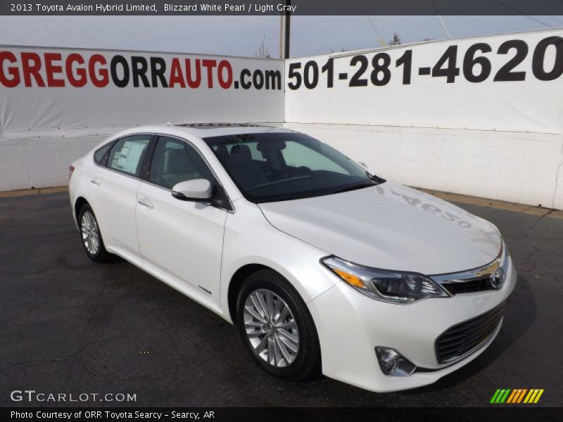 Blizzard White Pearl / Light Gray 2013 Toyota Avalon Hybrid Limited