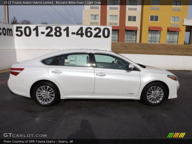 Blizzard White Pearl / Light Gray 2013 Toyota Avalon Hybrid Limited