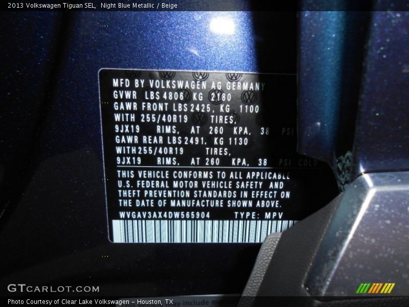 Night Blue Metallic / Beige 2013 Volkswagen Tiguan SEL