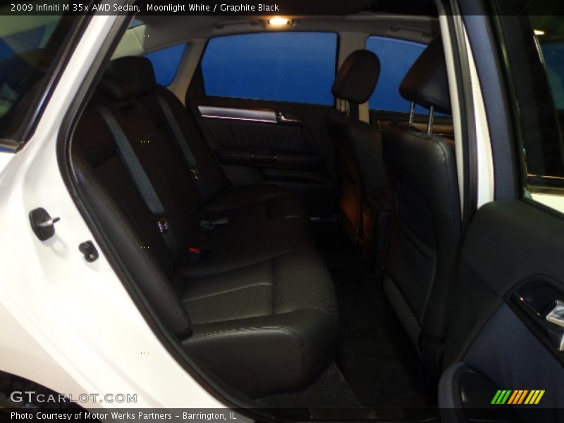 Moonlight White / Graphite Black 2009 Infiniti M 35x AWD Sedan