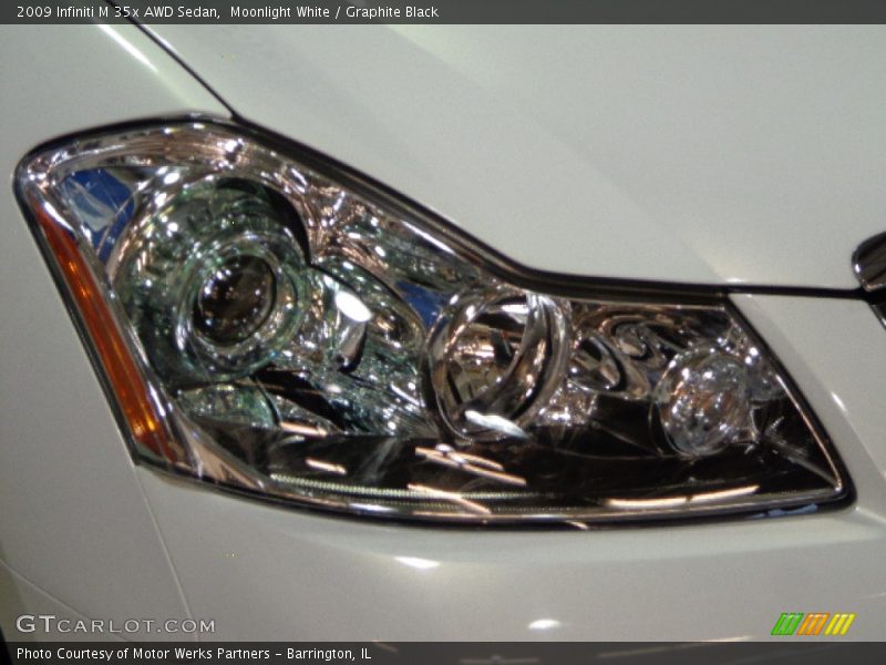 Moonlight White / Graphite Black 2009 Infiniti M 35x AWD Sedan