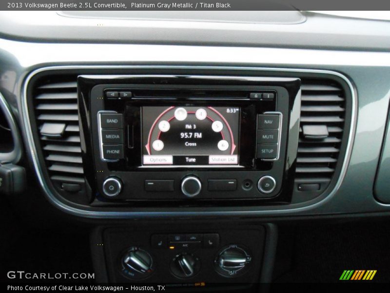 Controls of 2013 Beetle 2.5L Convertible