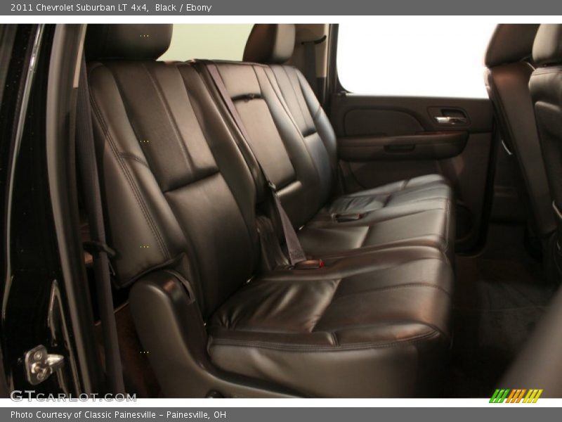 Black / Ebony 2011 Chevrolet Suburban LT 4x4