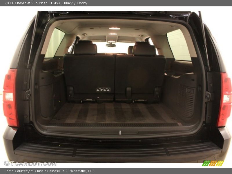 Black / Ebony 2011 Chevrolet Suburban LT 4x4