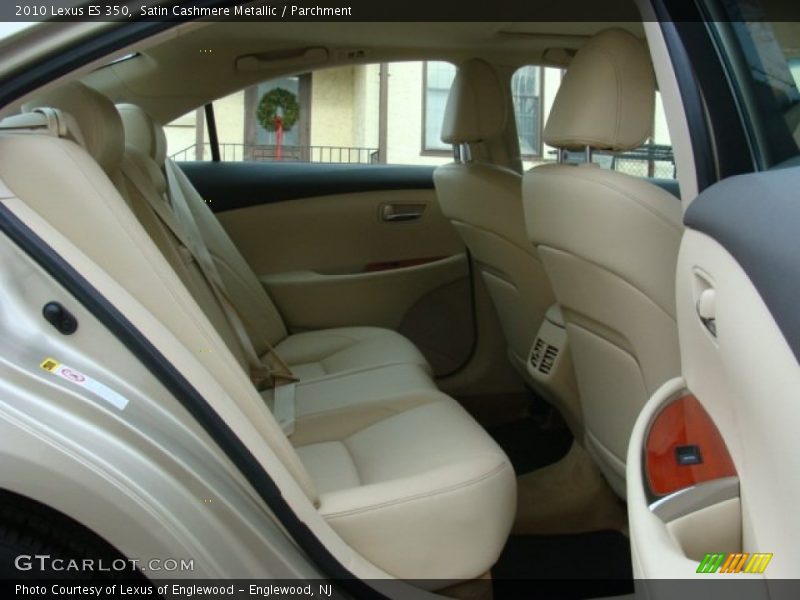 Satin Cashmere Metallic / Parchment 2010 Lexus ES 350