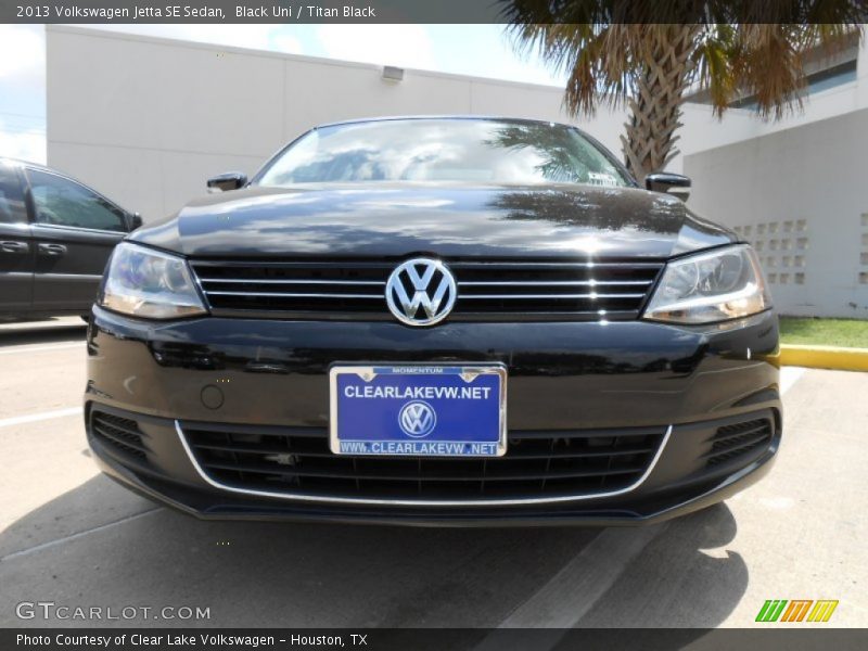 Black Uni / Titan Black 2013 Volkswagen Jetta SE Sedan