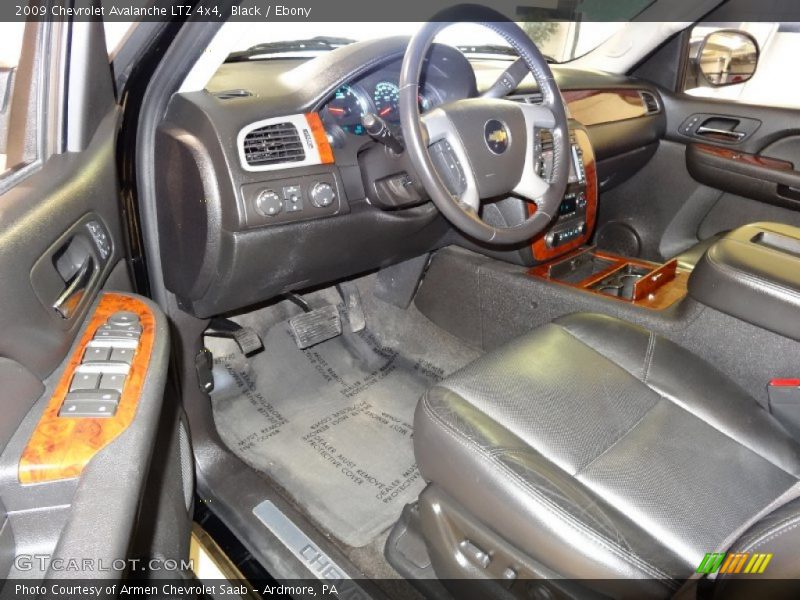 Black / Ebony 2009 Chevrolet Avalanche LTZ 4x4