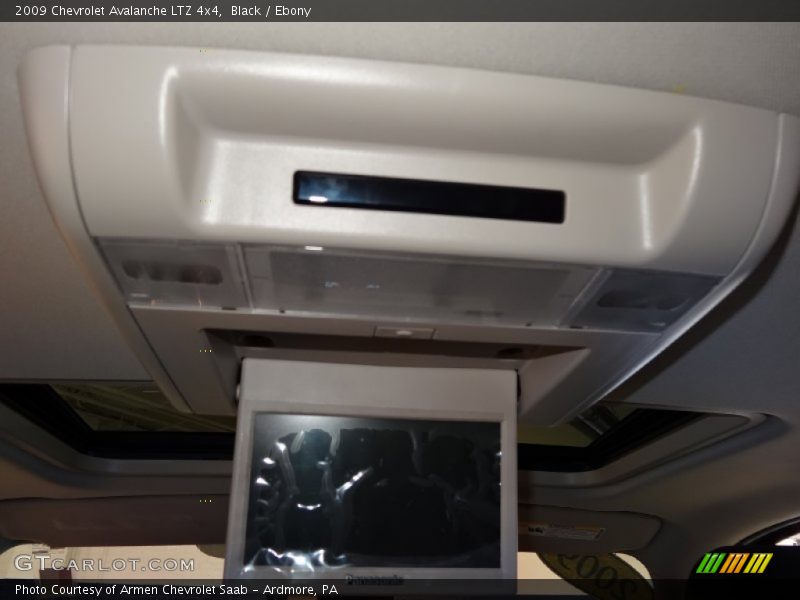 Black / Ebony 2009 Chevrolet Avalanche LTZ 4x4