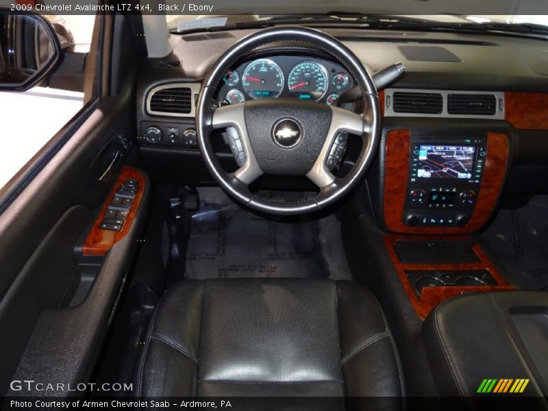 Black / Ebony 2009 Chevrolet Avalanche LTZ 4x4