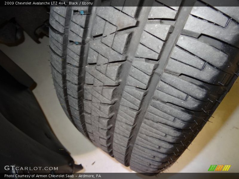 Black / Ebony 2009 Chevrolet Avalanche LTZ 4x4