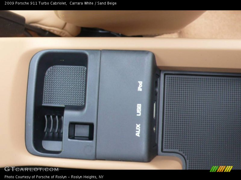 Carrara White / Sand Beige 2009 Porsche 911 Turbo Cabriolet