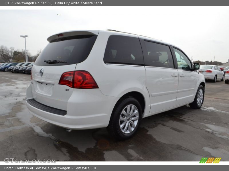 Calla Lily White / Sierra Sand 2012 Volkswagen Routan SE