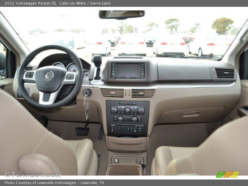 Calla Lily White / Sierra Sand 2012 Volkswagen Routan SE