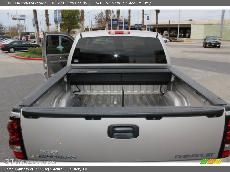 Silver Birch Metallic / Medium Gray 2004 Chevrolet Silverado 1500 Z71 Crew Cab 4x4