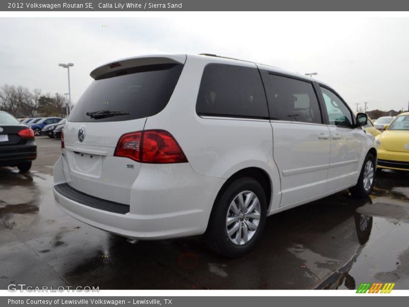 Calla Lily White / Sierra Sand 2012 Volkswagen Routan SE