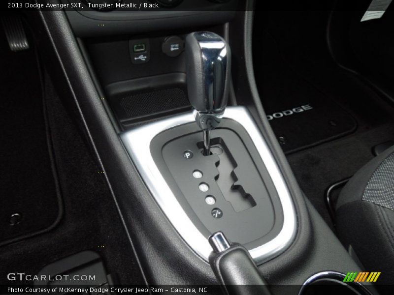 Tungsten Metallic / Black 2013 Dodge Avenger SXT