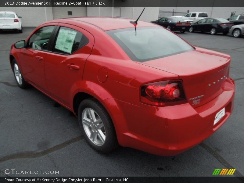 Redline 2-Coat Pearl / Black 2013 Dodge Avenger SXT
