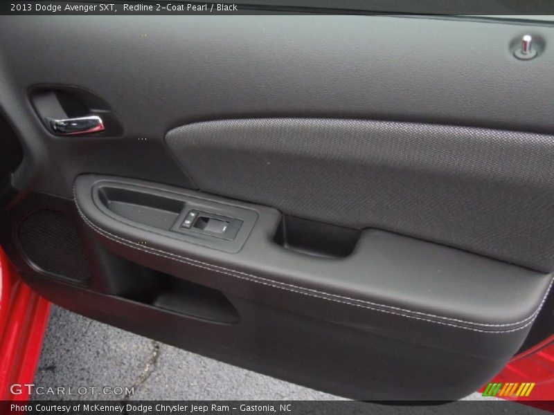 Redline 2-Coat Pearl / Black 2013 Dodge Avenger SXT