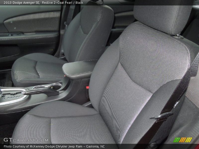 Redline 2-Coat Pearl / Black 2013 Dodge Avenger SE