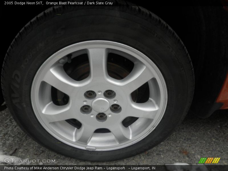 2005 Neon SXT Wheel