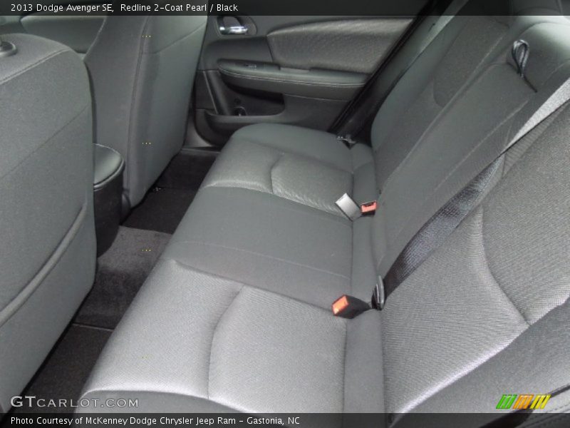 Redline 2-Coat Pearl / Black 2013 Dodge Avenger SE