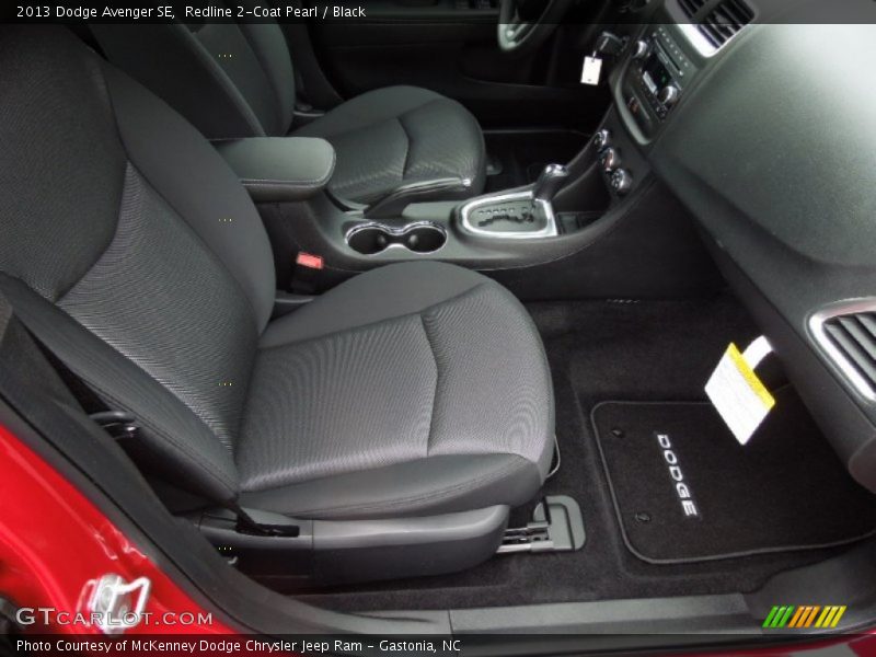 Redline 2-Coat Pearl / Black 2013 Dodge Avenger SE