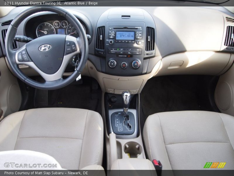 Dashboard of 2011 Elantra Touring SE
