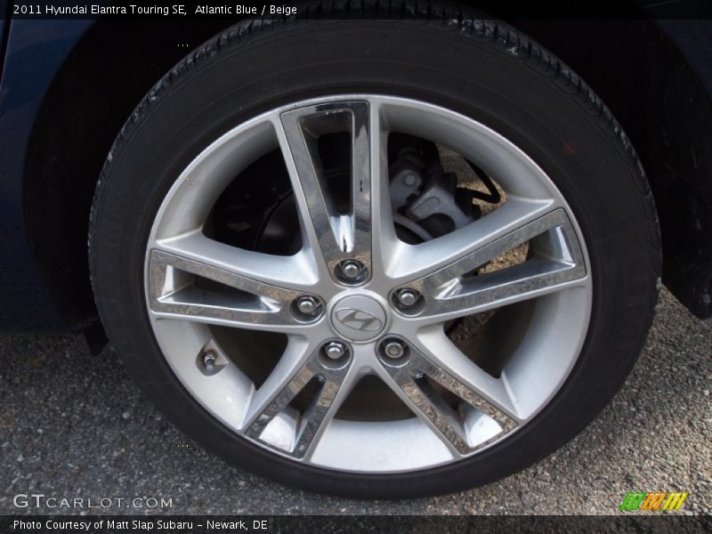  2011 Elantra Touring SE Wheel
