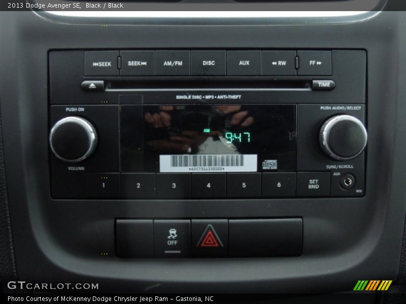 Black / Black 2013 Dodge Avenger SE