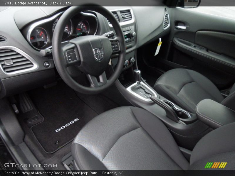 Black / Black 2013 Dodge Avenger SE