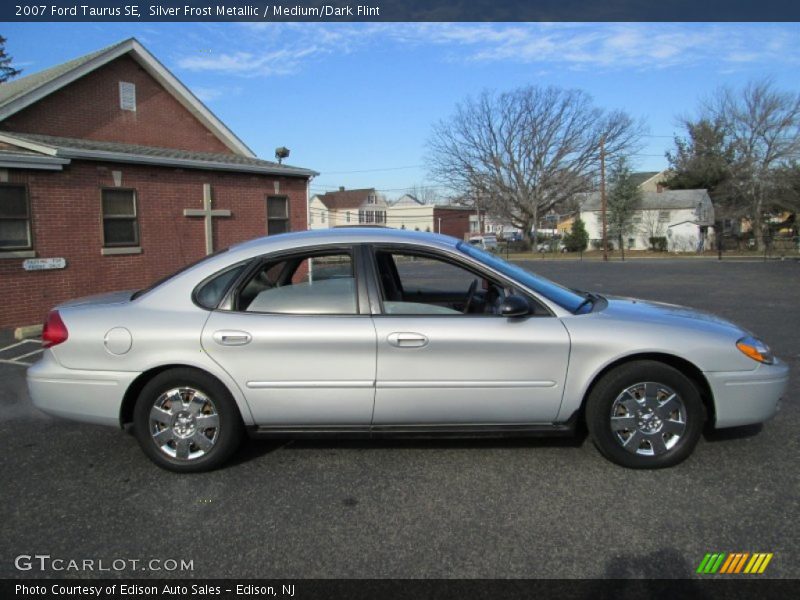 Silver Frost Metallic / Medium/Dark Flint 2007 Ford Taurus SE