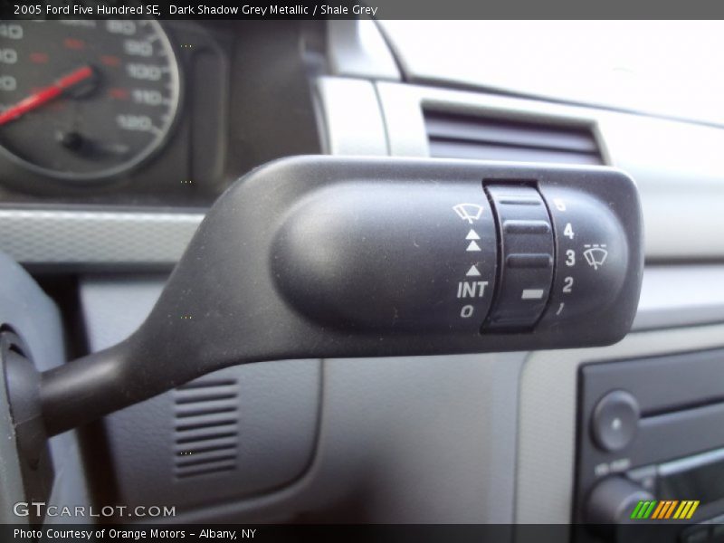 Dark Shadow Grey Metallic / Shale Grey 2005 Ford Five Hundred SE