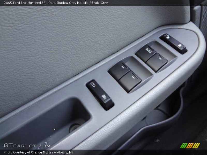 Dark Shadow Grey Metallic / Shale Grey 2005 Ford Five Hundred SE