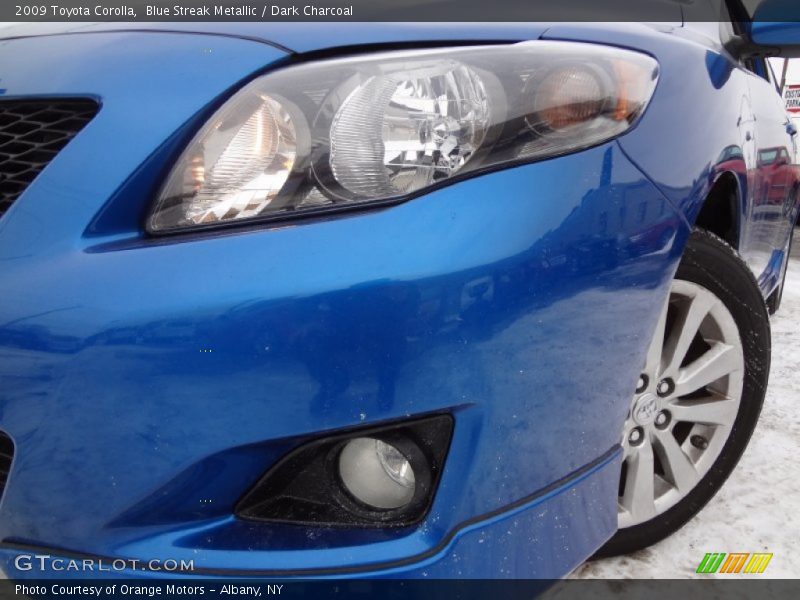 Blue Streak Metallic / Dark Charcoal 2009 Toyota Corolla