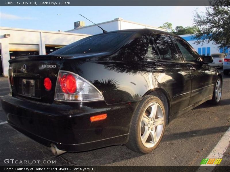 Black Onyx / Black 2005 Lexus IS 300