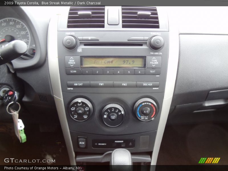 Blue Streak Metallic / Dark Charcoal 2009 Toyota Corolla